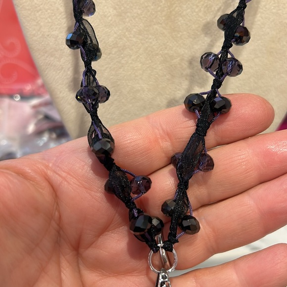 Elegant Jet Black Crystal Formal Necklace-Adjustable-Boutique - Picture 4 of 6